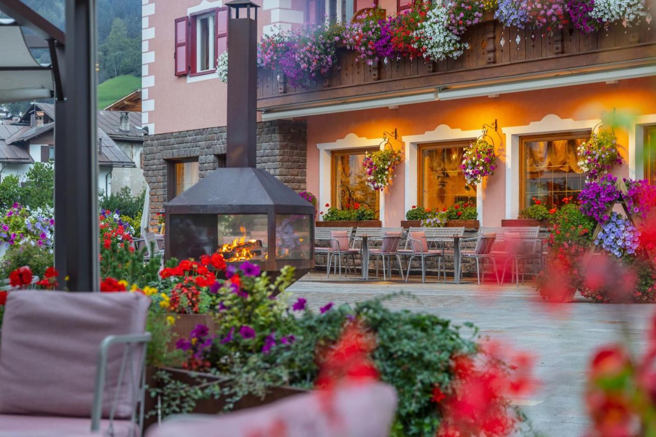 Hotel La Serenella Moena Ngoại thất bức ảnh