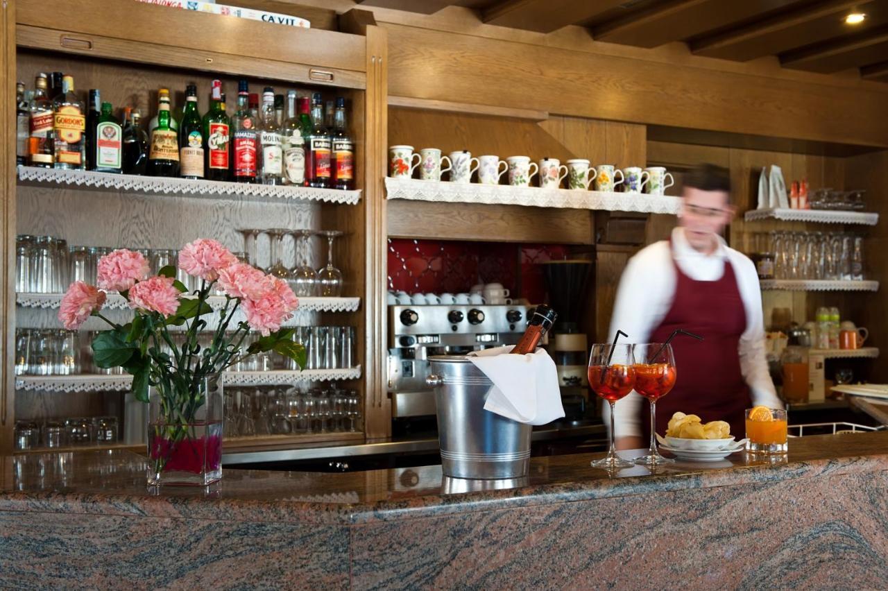 Hotel La Serenella Moena Ngoại thất bức ảnh