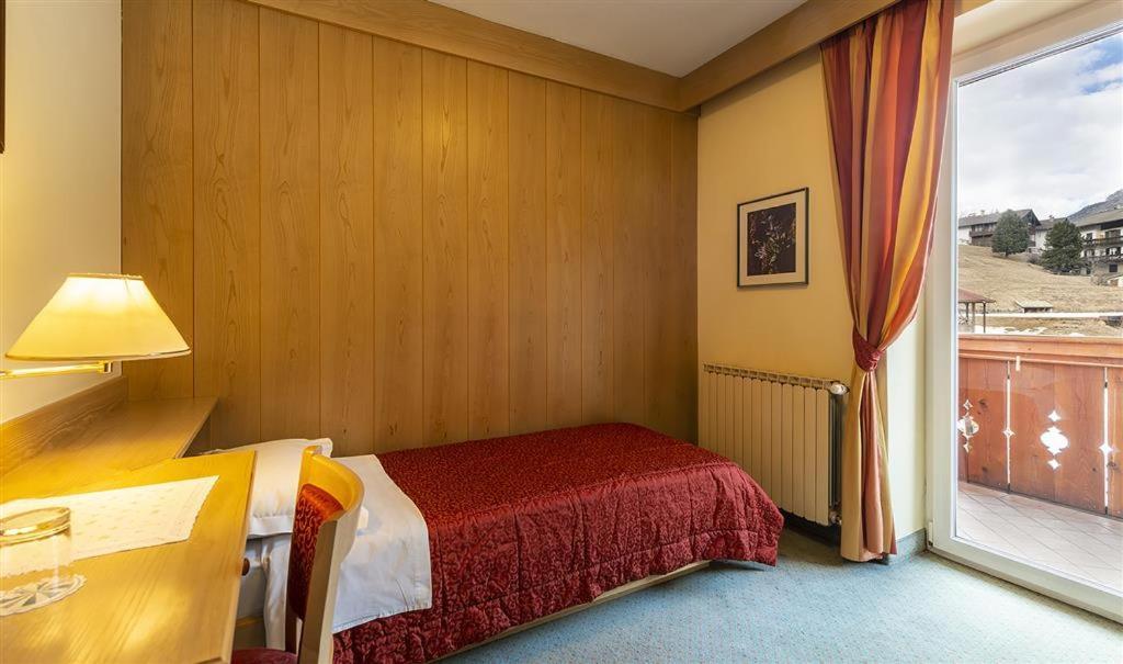 Hotel La Serenella Moena Ngoại thất bức ảnh